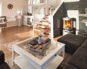 6 Person Holiday Home in Hartbakke - Hardbakke - Sala de estar