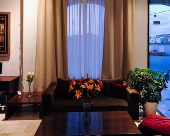 Kleopatra Hotel - Messene - Living room
