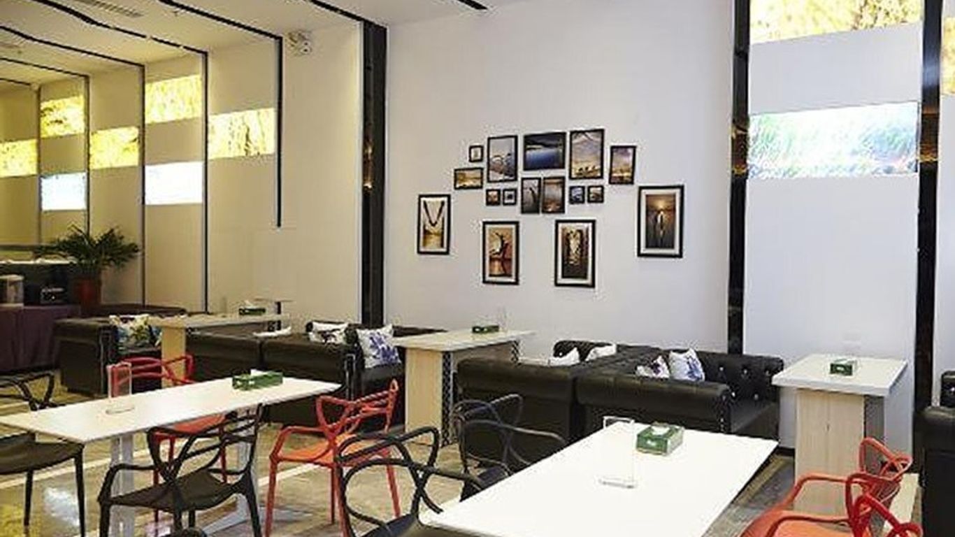 麗枫酒店·湛江国贸广百店