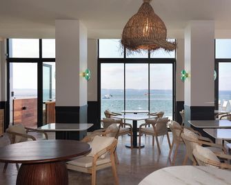 海浪酒店 - 阿卡雄 - 阿卡雄 - 餐廳