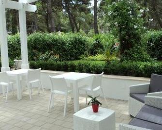 Il Melograno B&B - Castellaneta Marina - Patio