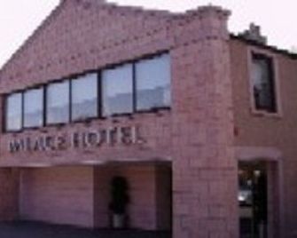 Palace Hotel - Peterhead - Budova