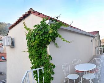 Apartments Mia - Dubrovnik - Balcón