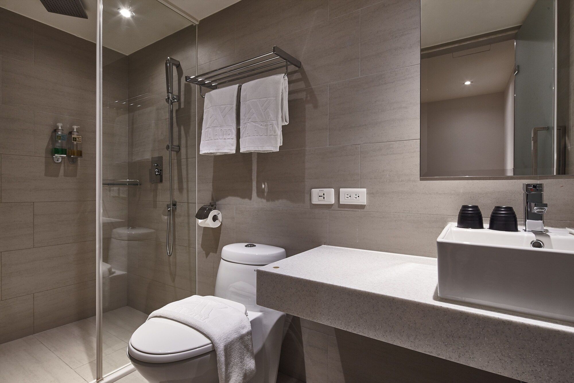 Via Hotel Loft - Taipei - Badrum
