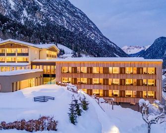 Alpenhotel Zimba - Brand - Edifício