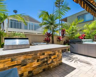 Single-family beach home two blocks from the beach. - Newport Beach