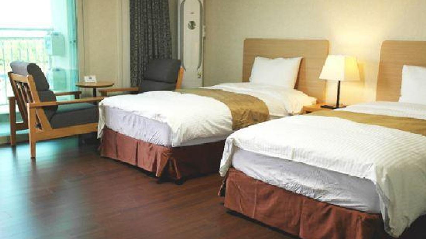 Booyoung Hotel