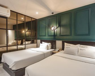 Hotel Yeogiottae Suncheon Jorye Intersection Branch - Suncheon - Bedroom