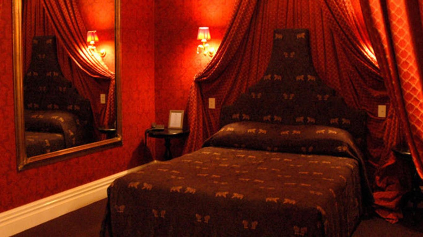 The White Swan Hotel