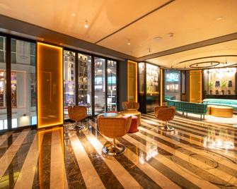 Pestana CR7 Gran Vía - Madrid - Lobby