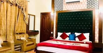 Hotel Serena Palace - Multan - Habitación