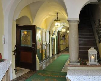 Kirchenwirt Schladming - Schladming - Hallway