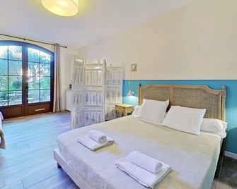 La Villa Dupont d'Avignon - Villeneuve-lès-Avignon