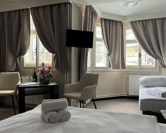 هوتل لومنيس - سبندلروف ملين - غرفة نوم