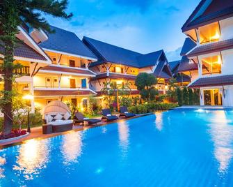 Nak Nakara Hotel-Sha Extra Plus - Chiang Rai - Pool