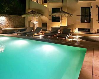 Samothraki Kaviri Boutique Residence - Therma - Piscina