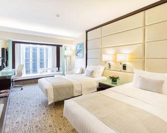 Regal Kowloon Hotel - Hong Kong - Bedroom