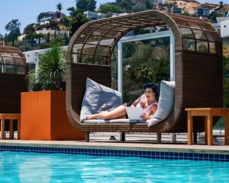 Andaz West Hollywood-a concept by Hyatt - West Hollywood - Piscina