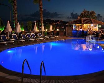 Parador Beach Hotel - Alanya