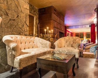 Madame Vacances Hôtel & Spa Le Mottaret - Les Allues - Area lounge