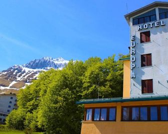 Hotel Europa Gran Sasso - Pietracamela - Building