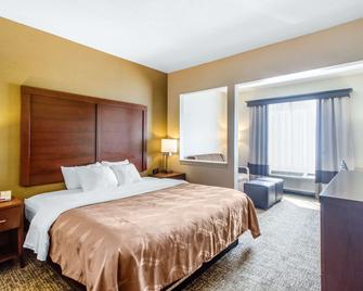Quality Suites - Corbin - Bedroom