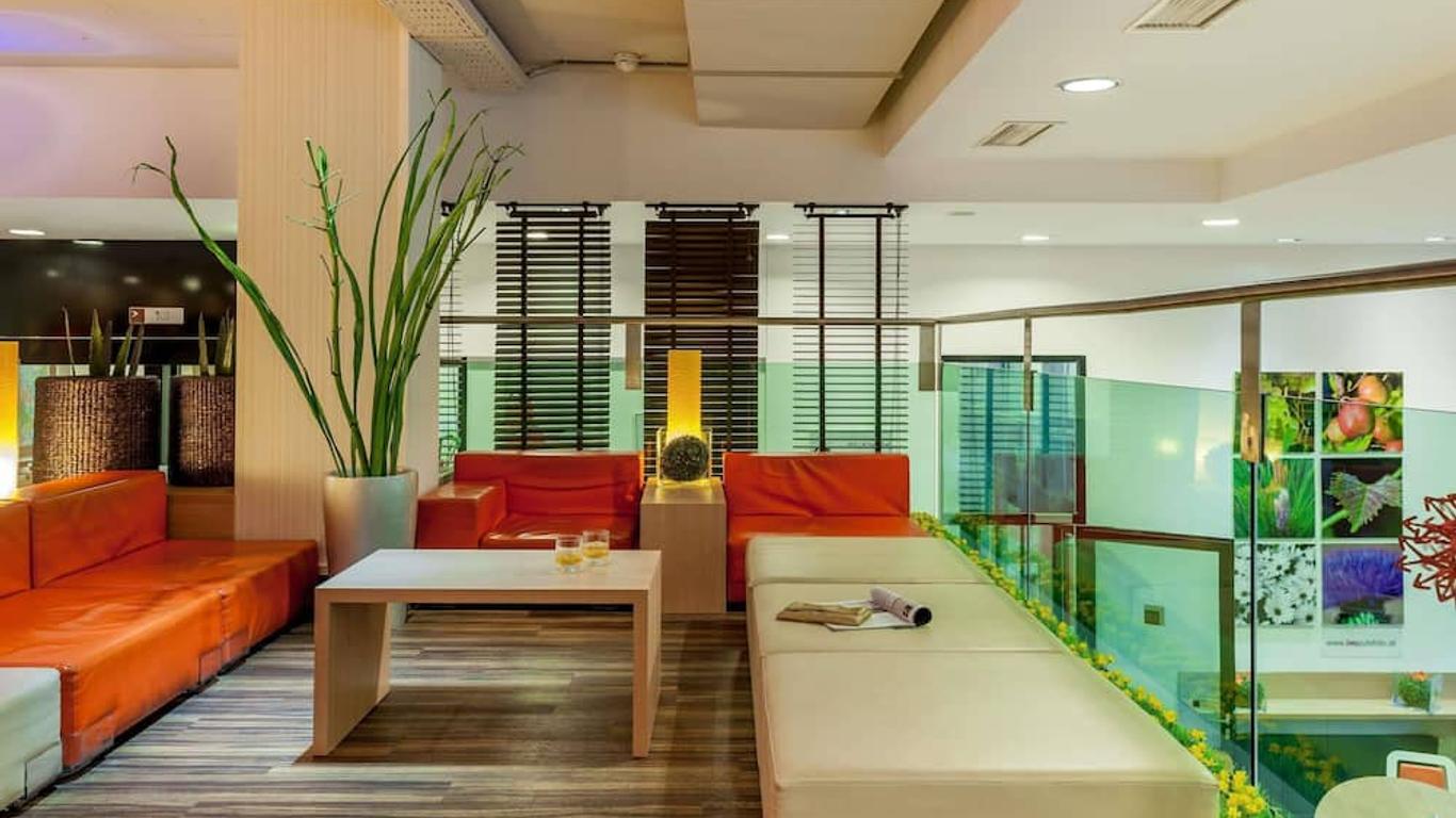 維也納展覽中心宜必思酒店 - 維也納