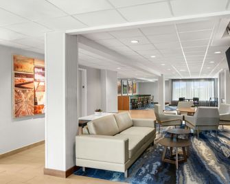 Fairfield Inn & Suites by Marriott Madison West/Middleton - Middleton - Рецепція