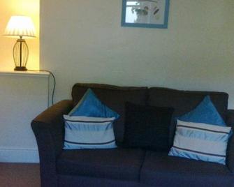 Kings Arms Hotel - Carnforth - Olohuone