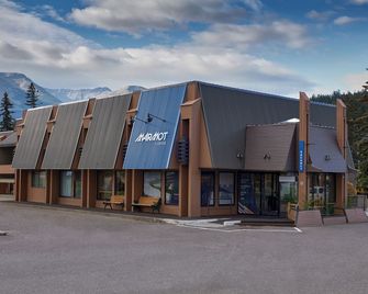 مارموت لودج - جاسبر(ألبيرتا) - مبنى