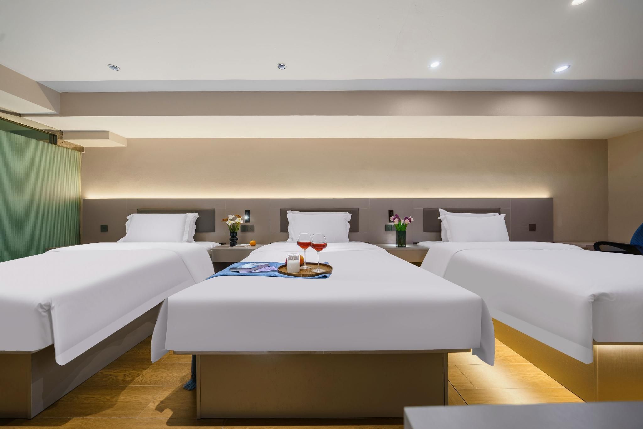 7 Days Premium·Chongqing Guanyinqiao Pedestrian Street Light Rail Station - צ'ונגקינג - חדר שינה