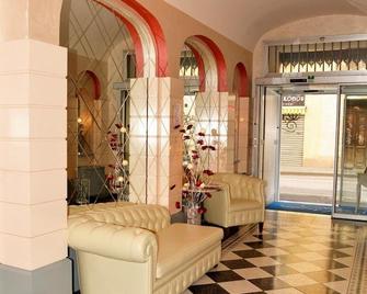 Hotel Amadeus E Teatro - Turin - Lobby