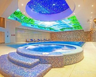 Mirador Palace Hotel - Chlef - Pool