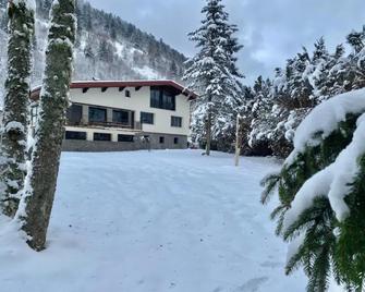 Le Vertbruche - Gîte Avec Superbe Vue Pour 15 Pers - Ла-Бресс - Будівля