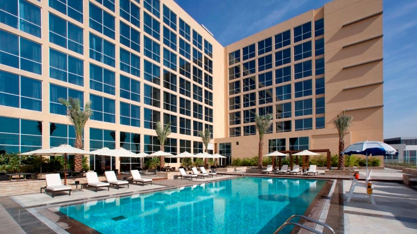 Centro Yas Island