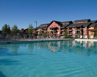 Beautiful Steamboat Springs Resort - Steamboat Springs - Pool