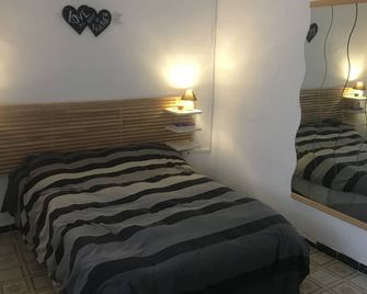 Playa Lisa Apartment - Santa Pola - Phòng ngủ