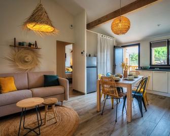 Magic Surf House - Lacanau - Wohnzimmer