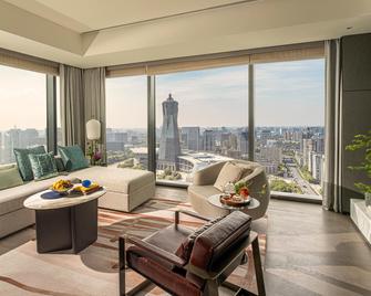 Four Seasons Hotel Hangzhou at Hangzhou Centre - Hangzhou - Soggiorno