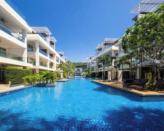 Luxury Residence Klong Muang Beach Front , Krabi - Thị trấn Krabi - Bể bơi