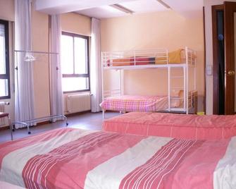 Hispania Residence - Madrid - Bedroom
