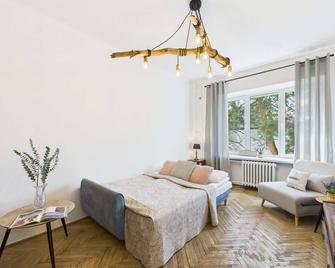 Cosy Studio Kasprowicza in Warsaw by Noclegi Renters - Warsaw - Bedroom