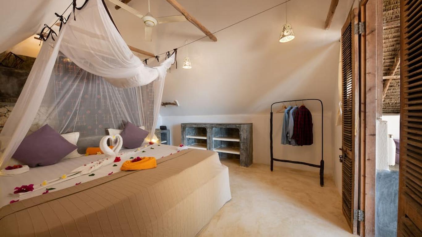 Nur Beach Hotel
