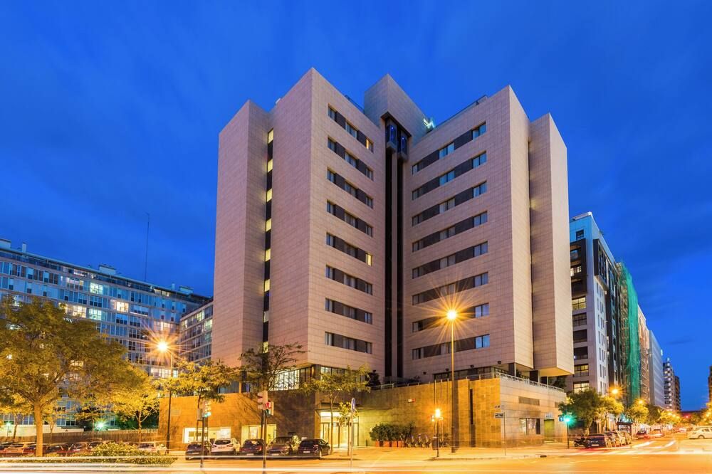 INNSiDE by Melia Valencia Oceanic - ולנסיה - בניין