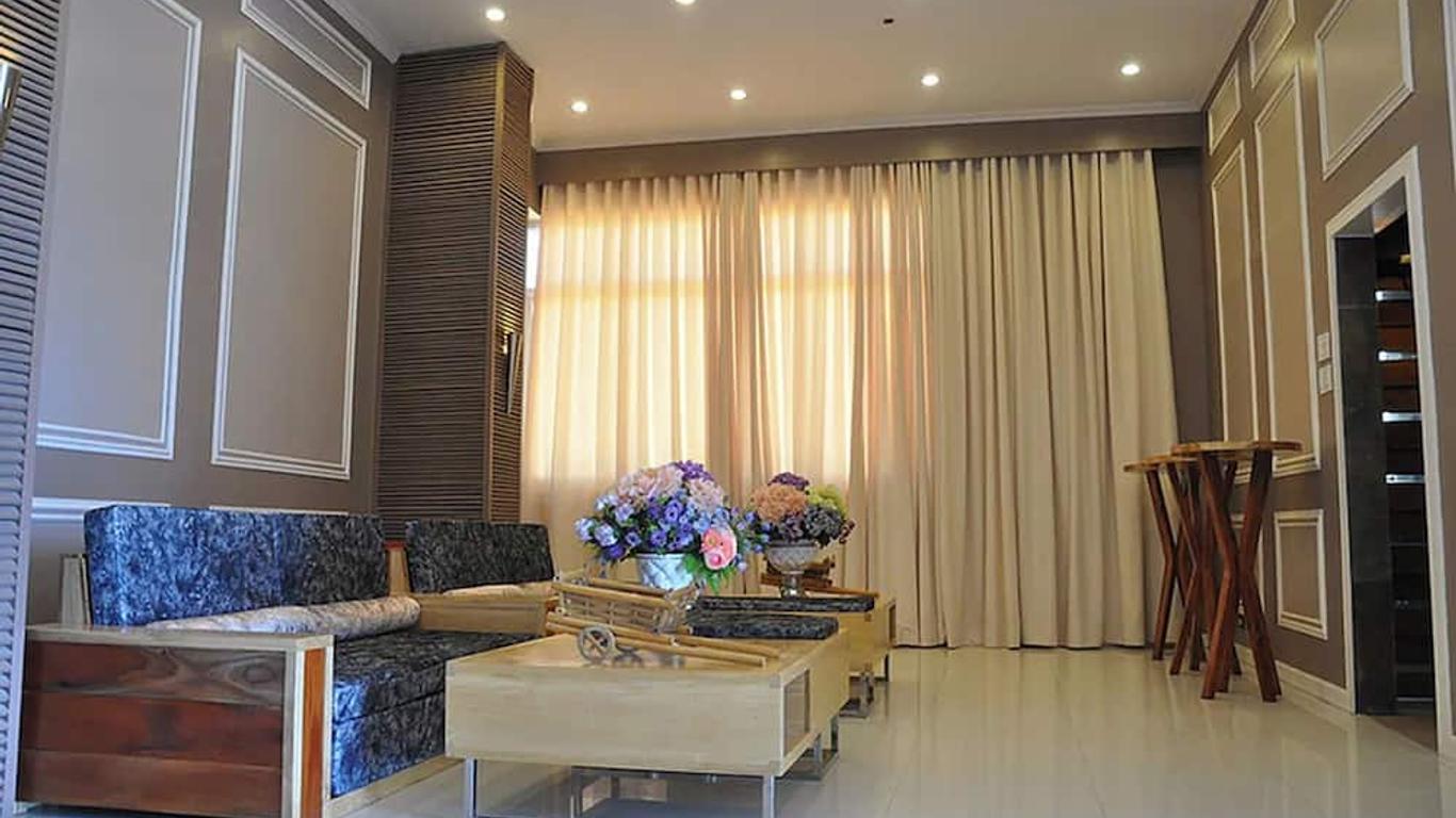 Hotel Lapira