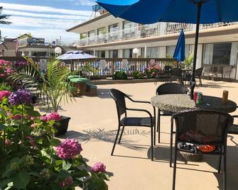 Pyramid Resort Motel - Wildwood Crest