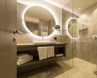 Hotel Ideal Park - Leifers - Bad