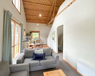 Silverstream Retreat - Lower Hutt - Wohnzimmer
