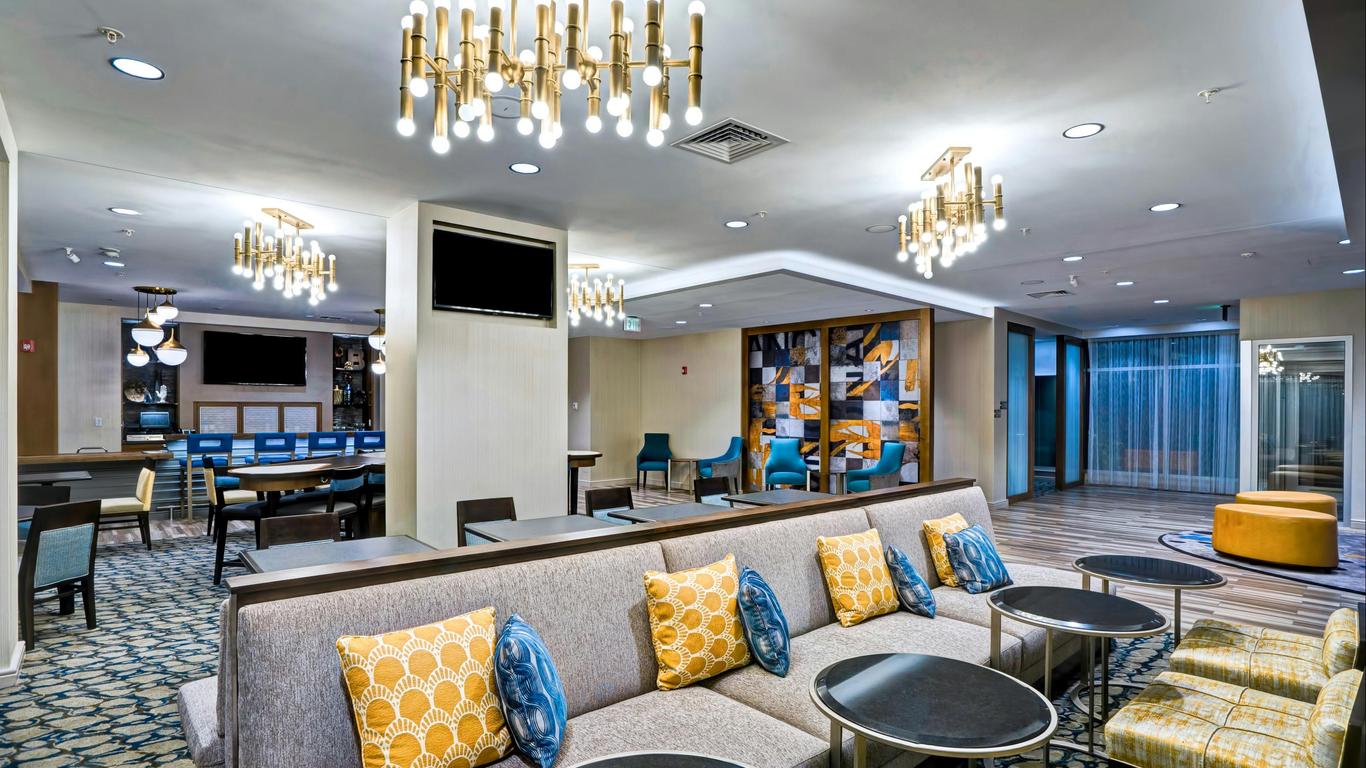 Homewood Suites by Hilton Boston Brookline-Longwood Medical