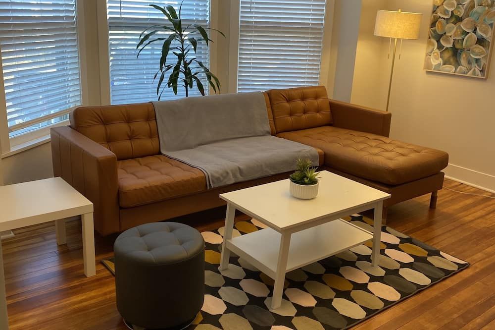 Cheerful 5 bed Residential house. - Bridgeport - Sala de estar